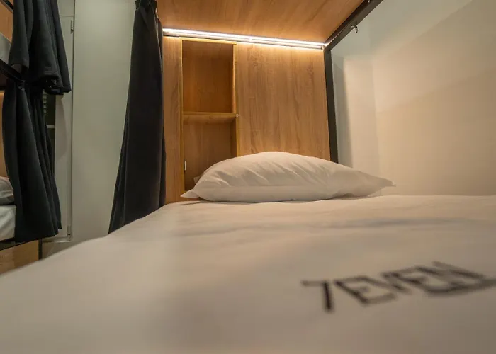 Hostel 7even Boutique Tirana