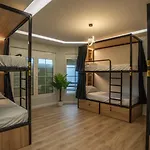 7even Boutique Hostel *